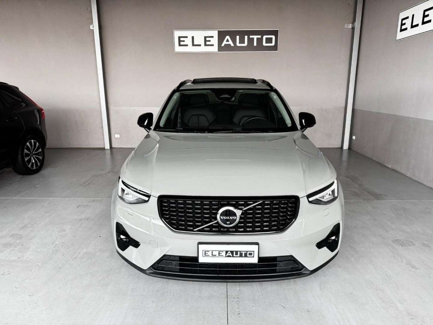 Volvo XC40 B4 Ultimate - 2023 - Joinsteer - #4