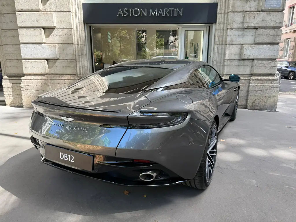 Aston Martin DB12 V8 Coupe 4.0 - 2025 - Joinsteer - #2
