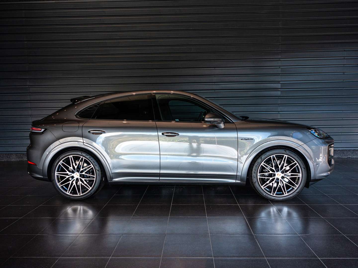 Porsche Cayenne III E-Hybrid Coupé - 2025 - Joinsteer - #3