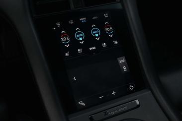 Porsche Taycan Turbo S — photo 12