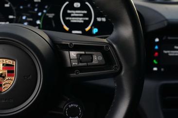 Porsche Taycan Turbo S — photo 15