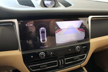 Porsche Macan 2.0 Pdk — photo 14