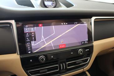 Porsche Macan 2.0 Pdk — photo 16