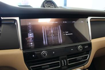 Porsche Macan 2.0 Pdk — photo 18