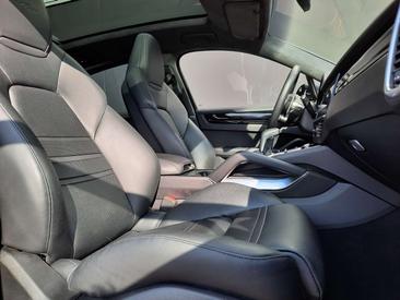 Porsche Cayenne III Turbo Coupé — photo 10