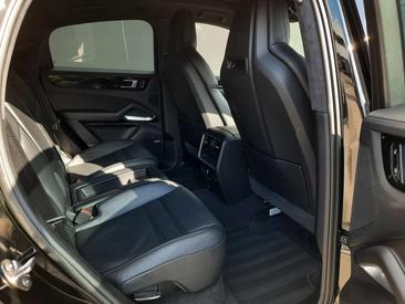 Porsche Cayenne III Turbo Coupé — photo 30