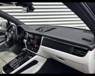 Porsche Macan PDK 2.0 — photo 3