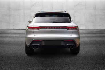 Porsche Macan 2.0 — photo 5