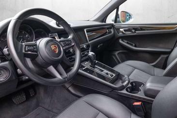 Porsche Macan 2.0 — photo 6