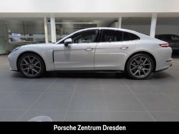 Porsche Panamera 4 — photo 2