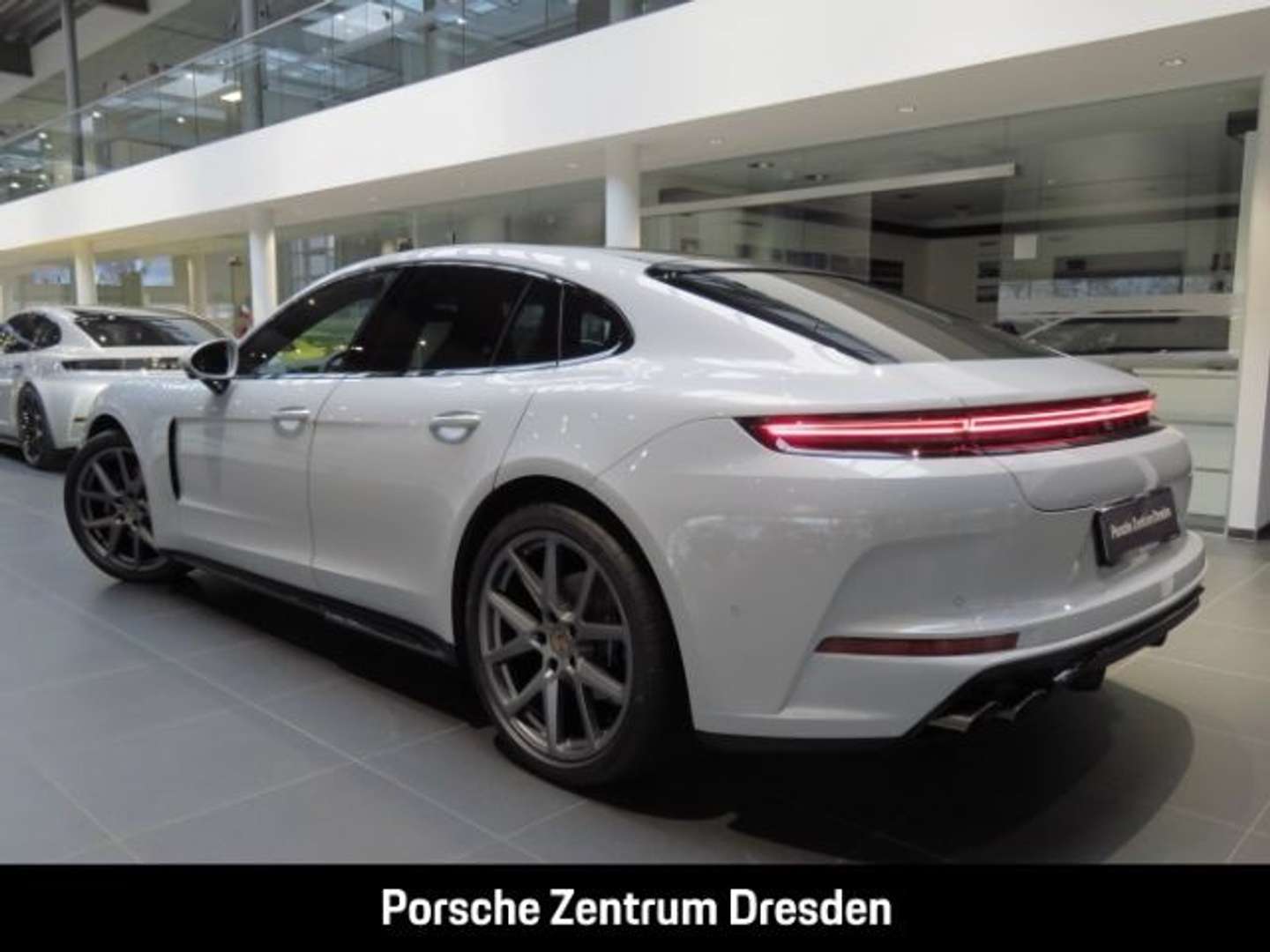 Porsche Panamera 4 - 2025 - Joinsteer - #3