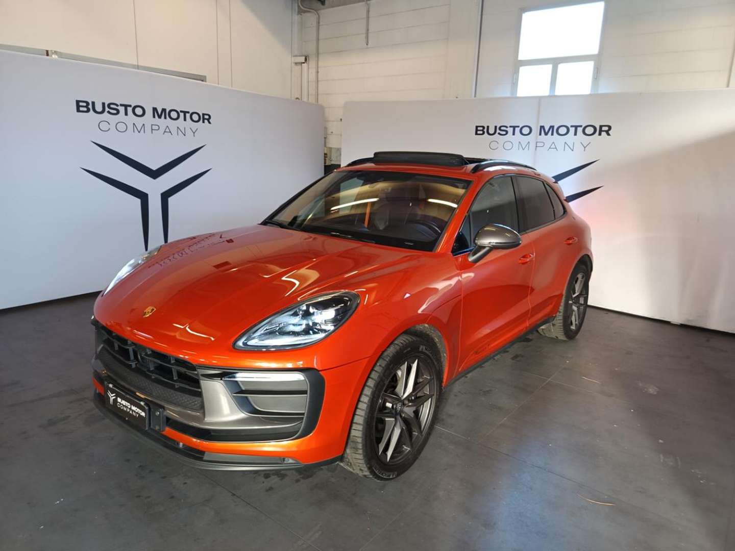Porsche Macan II 2.0 T 265CV PACK CHRONO - 2023 - Joinsteer - #3
