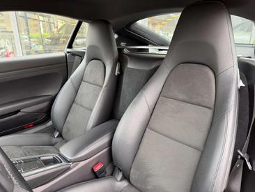 Porsche 718 Cayman S — photo 8