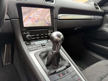 Porsche 718 Cayman S — photo 10