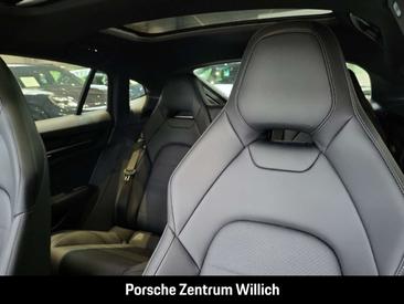 Porsche Panamera — photo 19