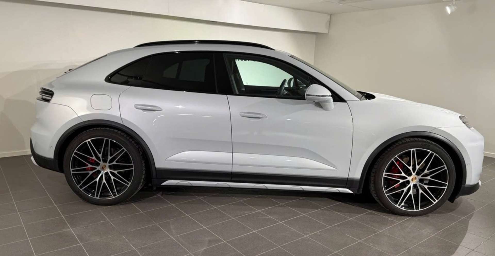 Porsche Macan II 4S - 2025 - Joinsteer - #1