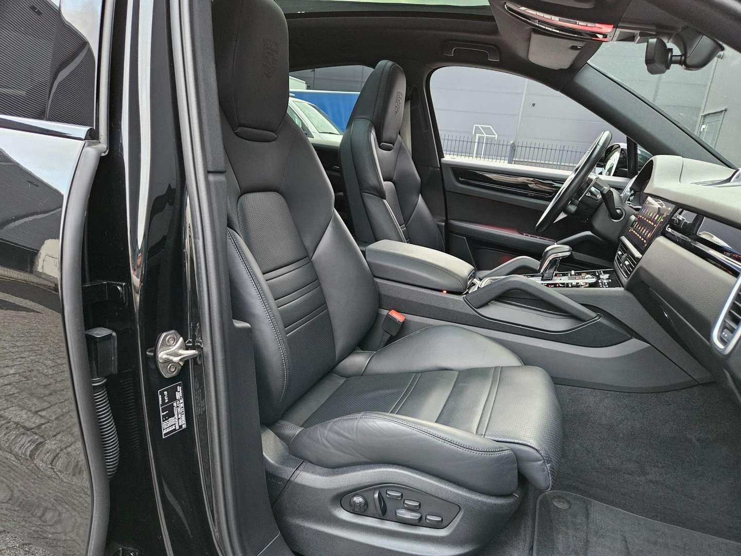 Porsche Cayenne II E-Hybrid Coupé - 2023 - Joinsteer - #3