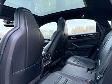 Porsche Cayenne III E-Hybrid Coupé — photo 5