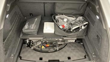 Porsche Cayenne III E-Hybrid Platinum Edition — photo 16