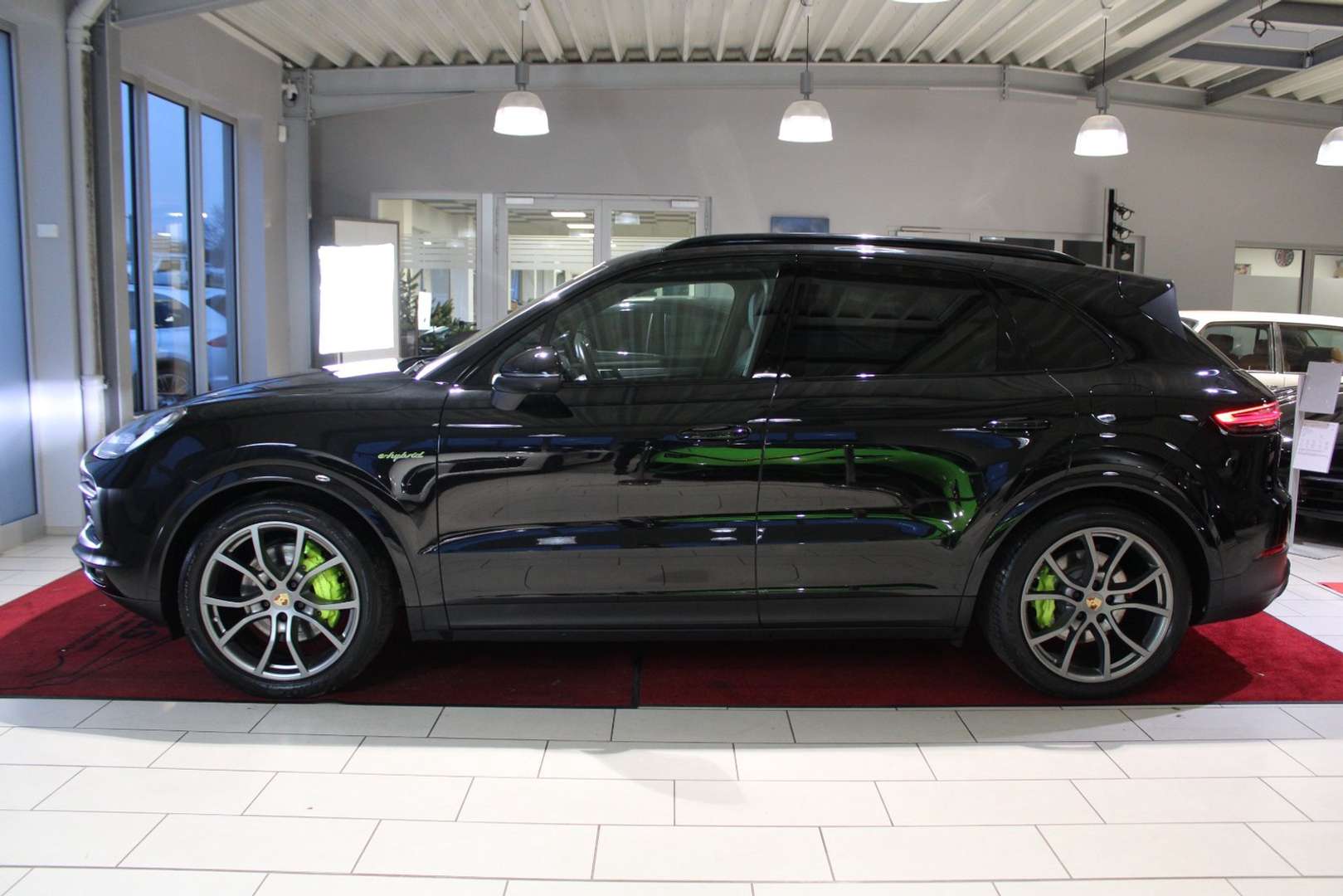 Porsche Cayenne II Platinum Edition E-Hybrid - 2023 - Joinsteer - #3