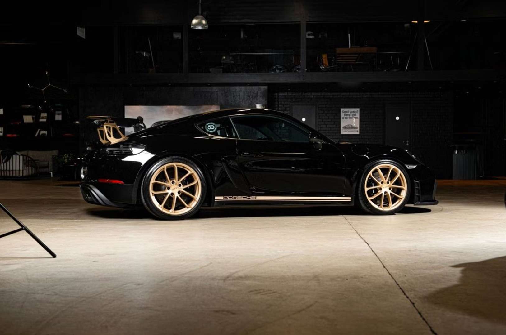 Porsche 718 Cayman GT4 - 2022 - Joinsteer - #8