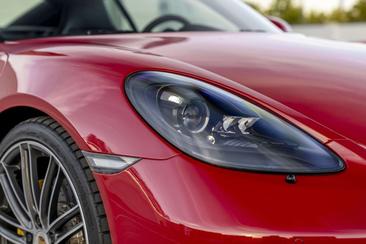Porsche 718 Cayman GTS — photo 10