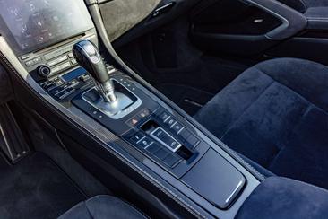 Porsche 718 Boxster GTS — photo 39