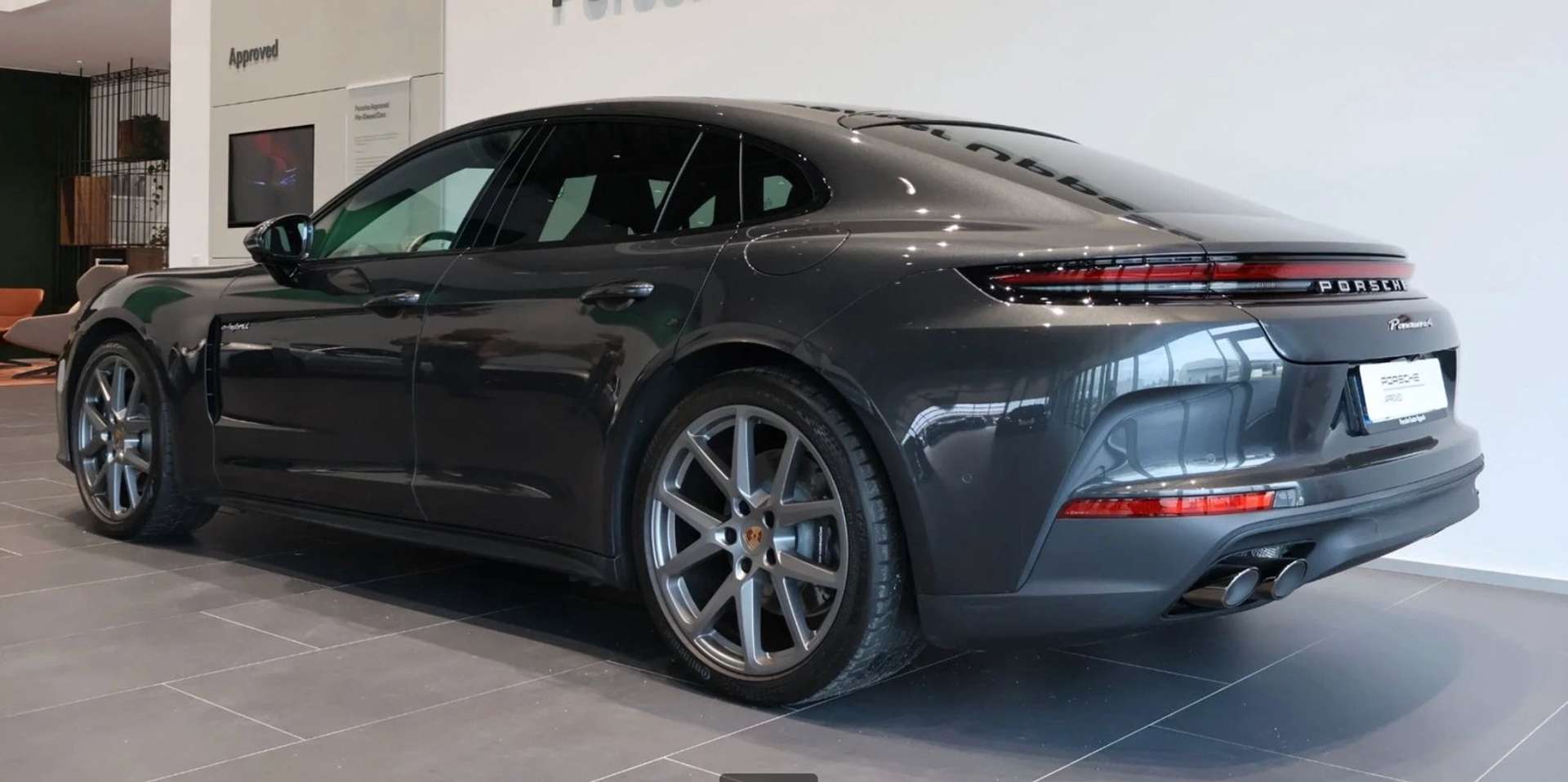 Porsche Panamera II 4 E-Hybrid - 2025 - Joinsteer - #2