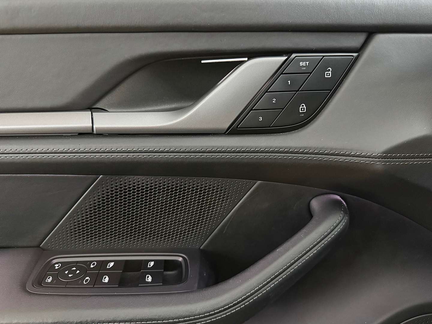 Porsche Taycan Sport Turismo - 2022 - Joinsteer - #29