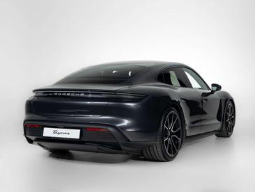 Porsche Taycan Base — photo 6