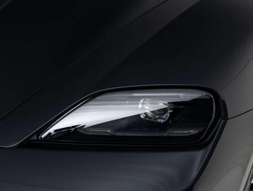 Porsche Taycan Base — photo 13