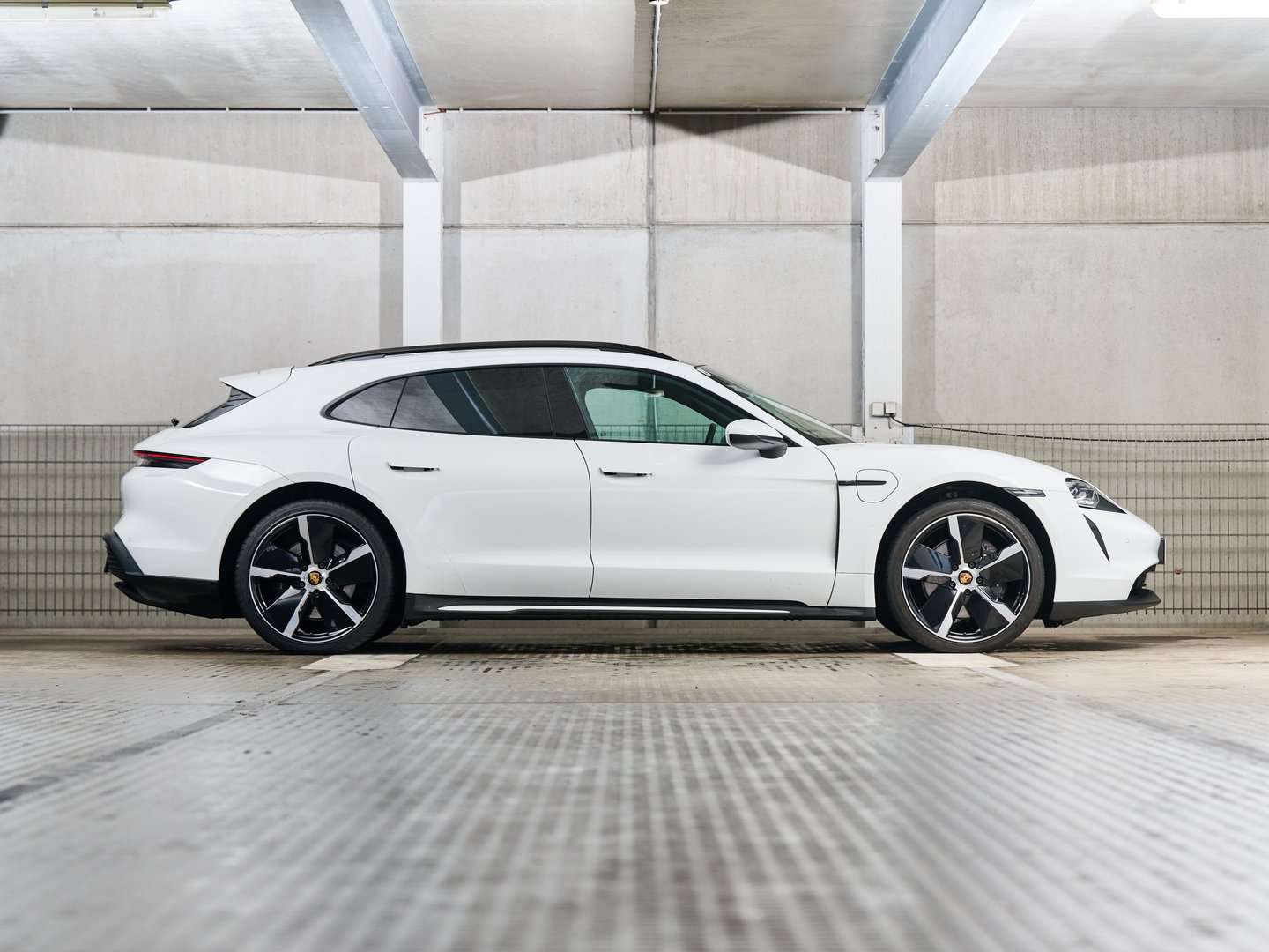 Porsche Taycan Sport Turismo - 2024 - Joinsteer - #5