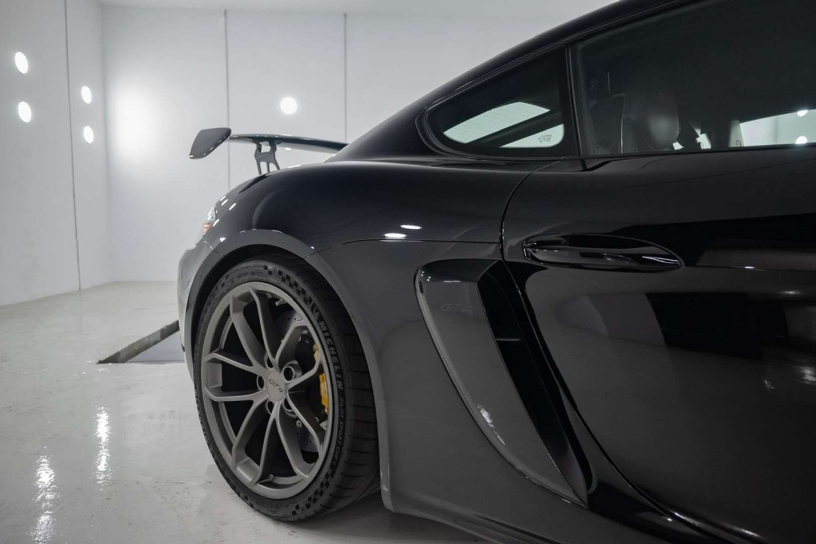 Porsche 718 Cayman GT4 - 2020 - Joinsteer - #10