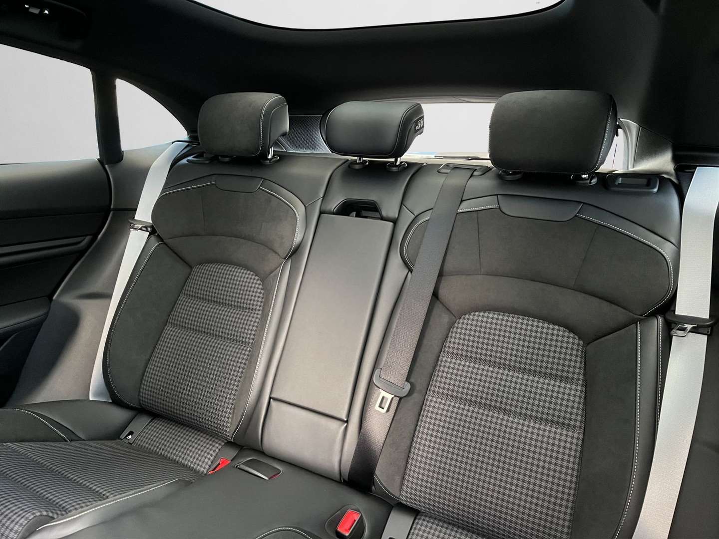 Porsche Taycan Sport Turismo - 2025 - Joinsteer - #11