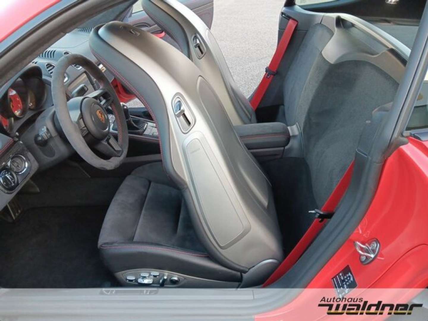 Porsche 718 Cayman GT4 - 2020 - Joinsteer - #10