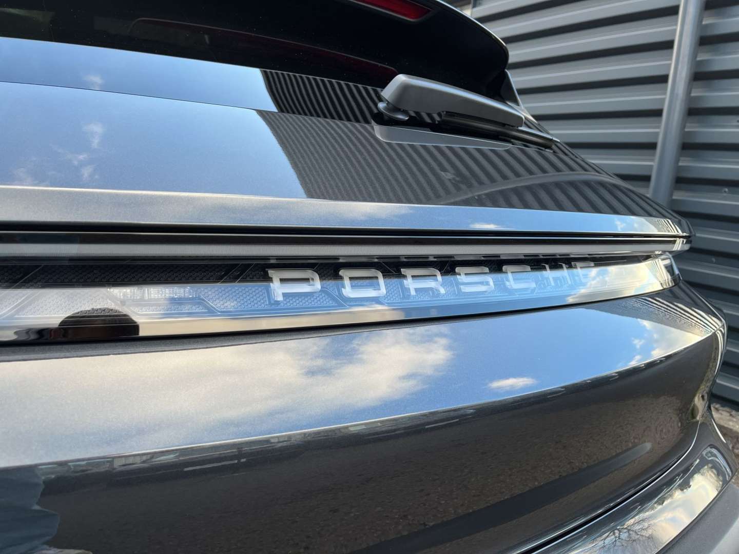 Porsche Taycan Sport Turismo - 2025 - Joinsteer - #24