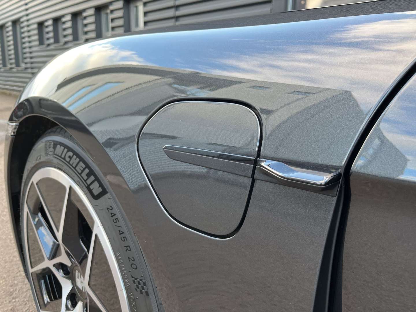 Porsche Taycan Sport Turismo - 2025 - Joinsteer - #25