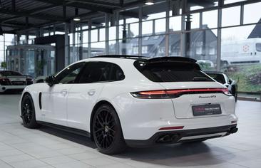 Porsche Panamera II GTS — photo 11