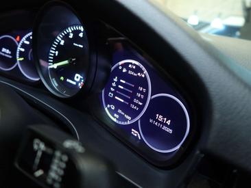 Porsche Cayenne III E-Hybrid Coupé — photo 28