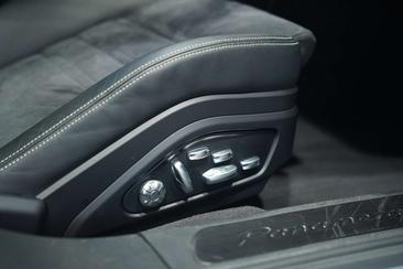 Porsche Panamera II GTS — photo 25