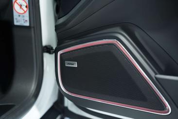 Porsche Panamera II GTS — photo 28