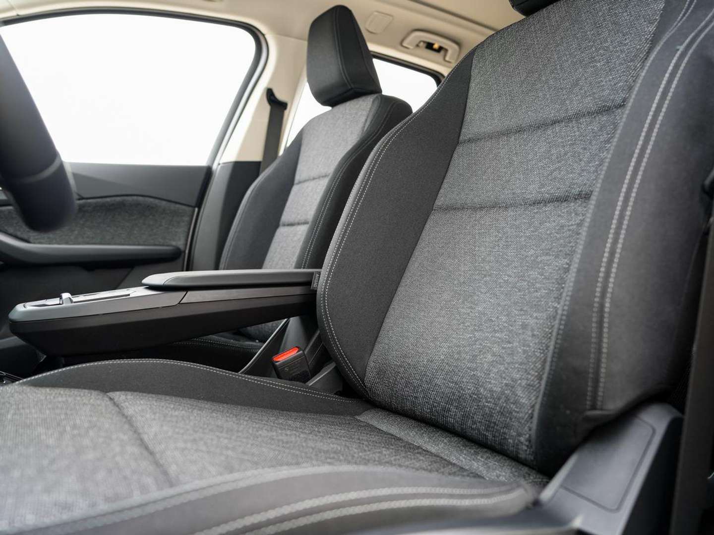 BMW 218i Active Tourer - 2025 - Joinsteer - #6