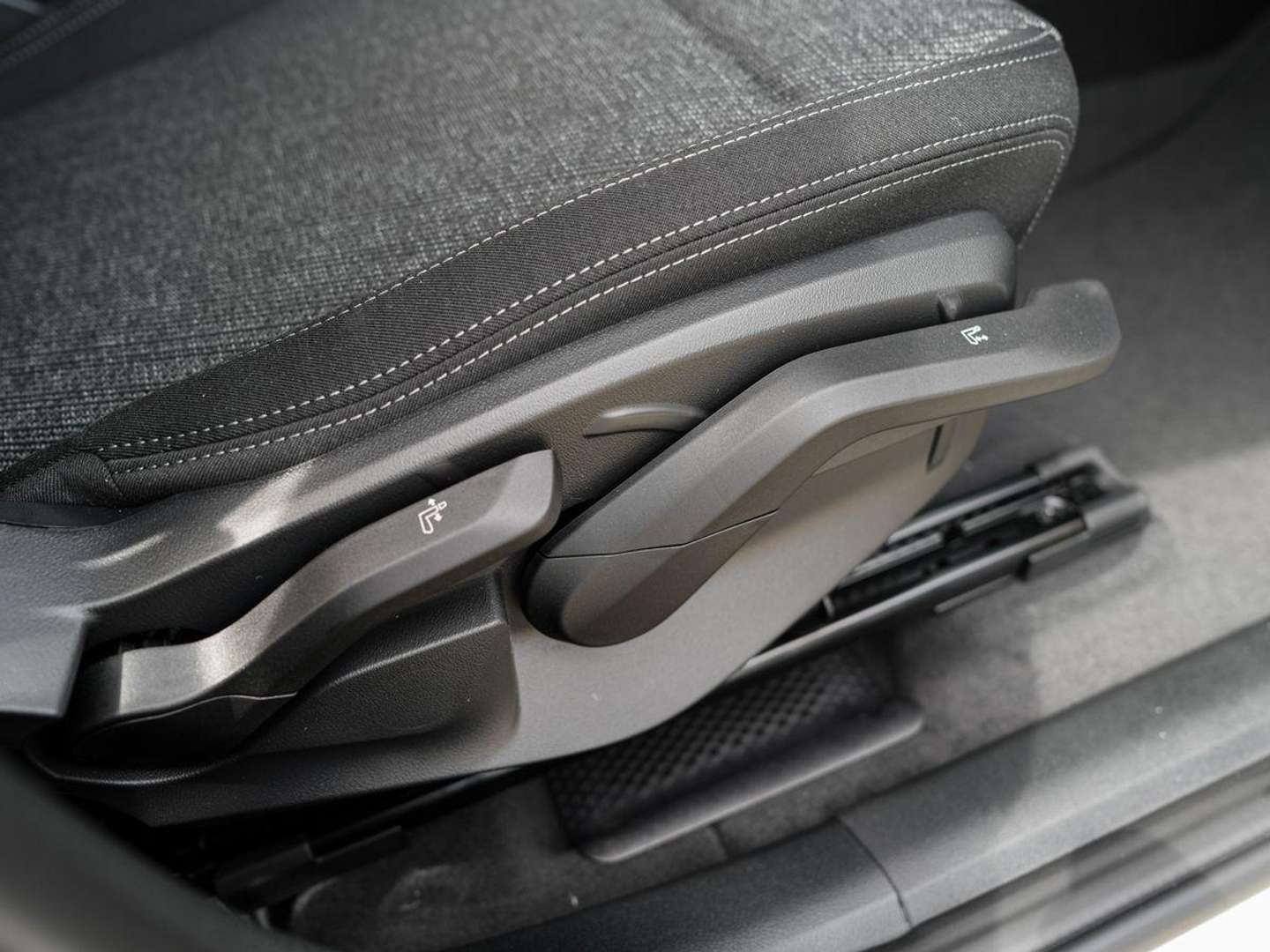 BMW 218i Active Tourer - 2025 - Joinsteer - #9