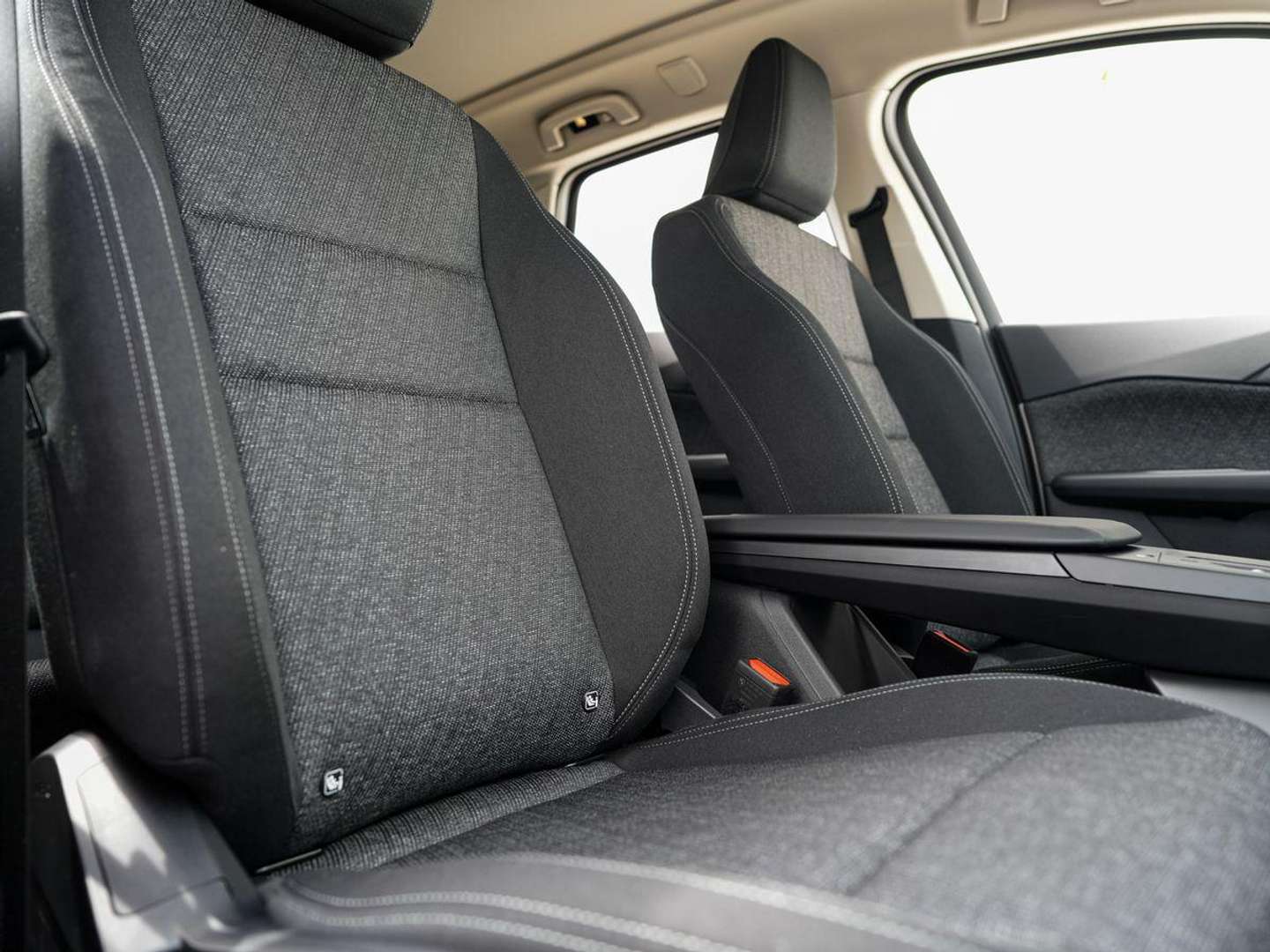 BMW 218i Active Tourer - 2025 - Joinsteer - #10