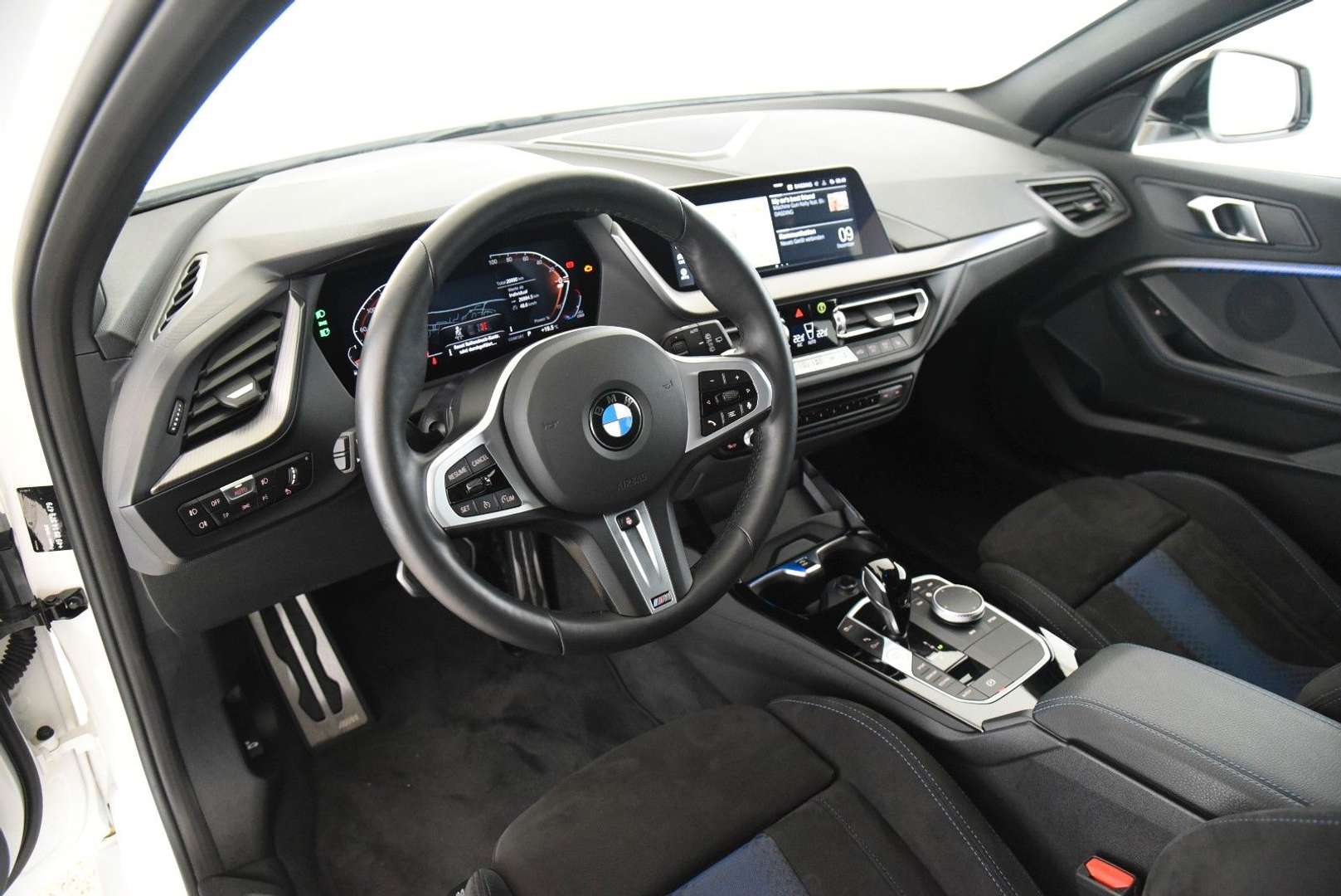 BMW 118i M Sport - 2024 - Joinsteer - #6