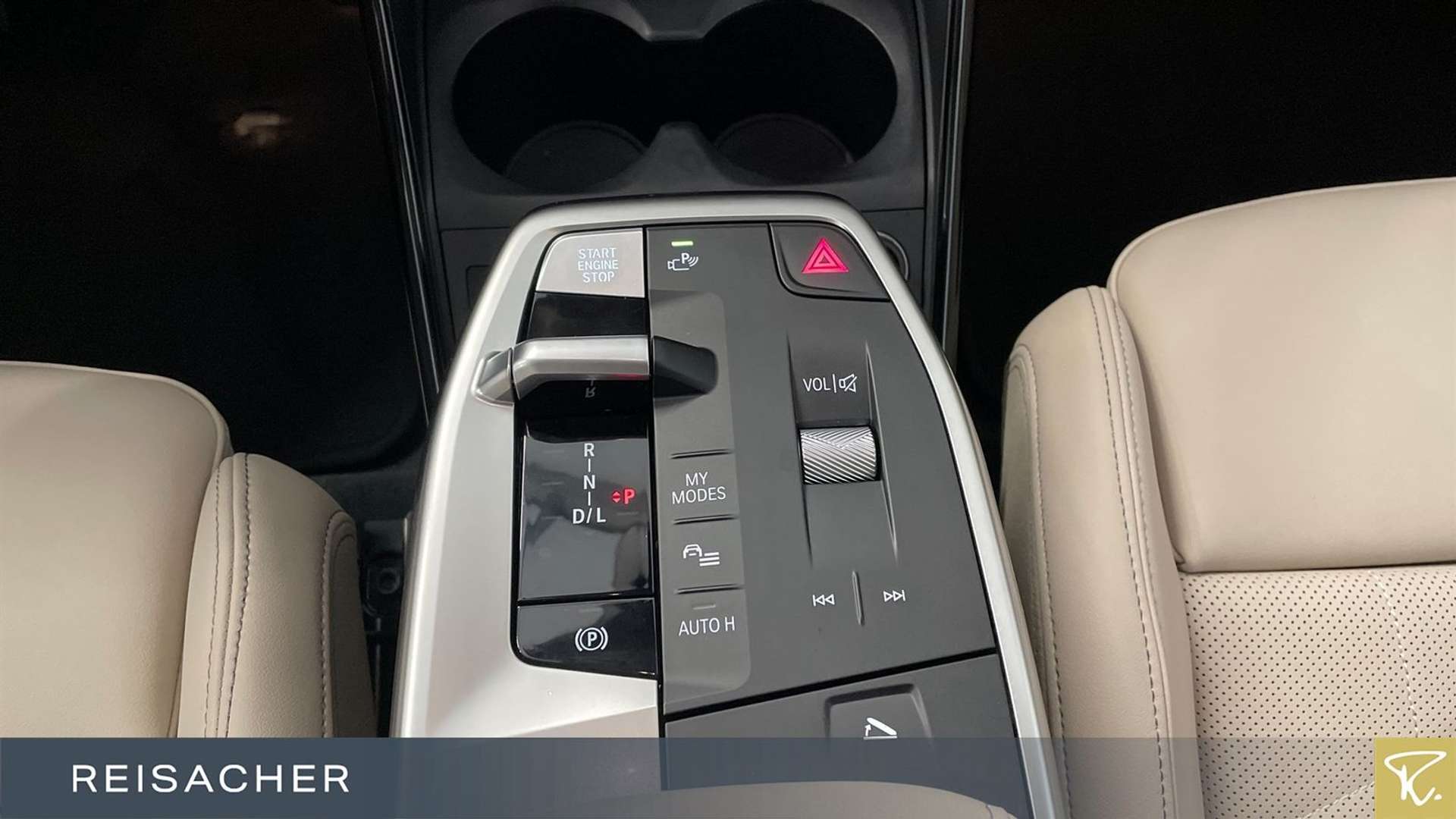 BMW 218i Active Tourer LCPro - 2024 - Joinsteer - #11