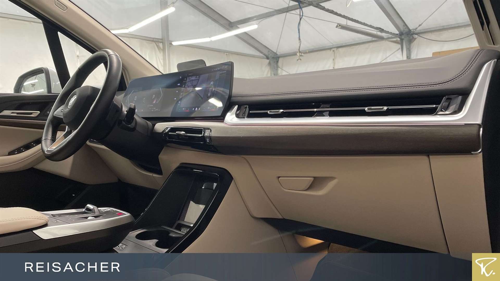 BMW 218i Active Tourer LCPro - 2024 - Joinsteer - #14