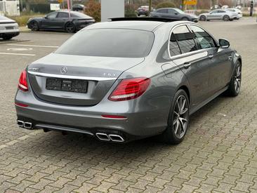 Mercedes Classe E63 AMG 63 — photo 8