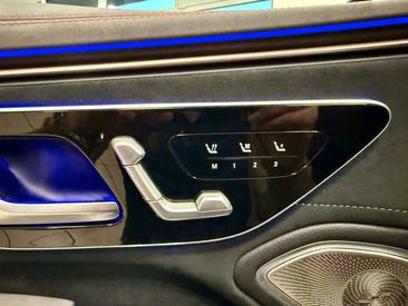 Mercedes EQS 450+ AMG Line — photo 21