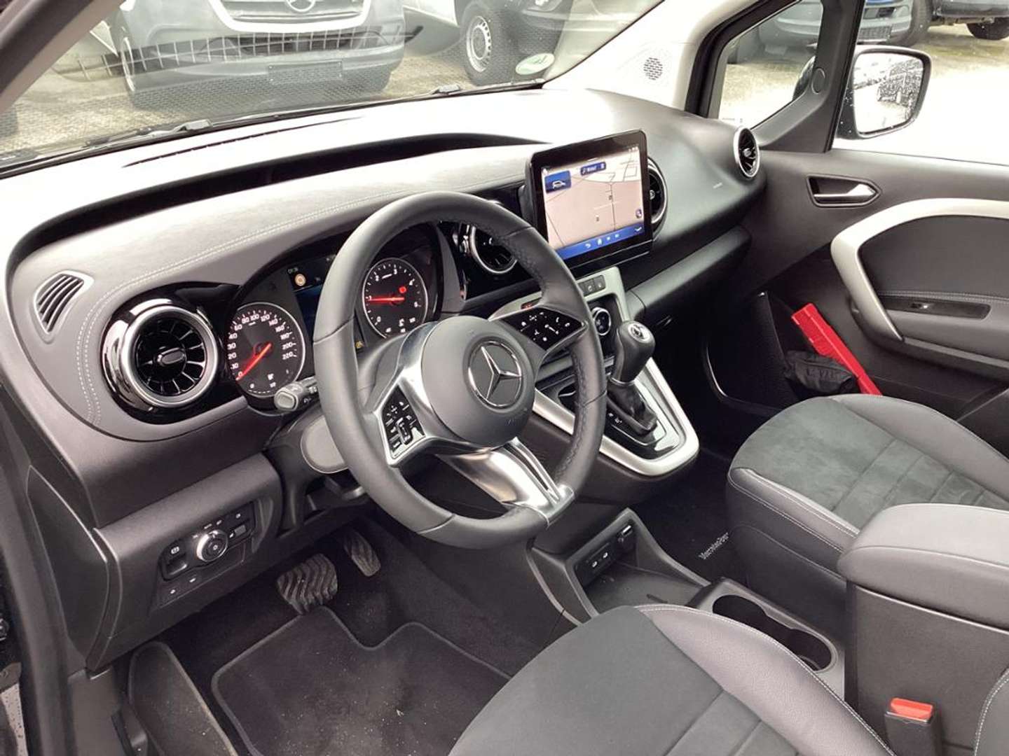 Mercedes Classe T 180 PROGRESSIVE - 2025 - Joinsteer - #7